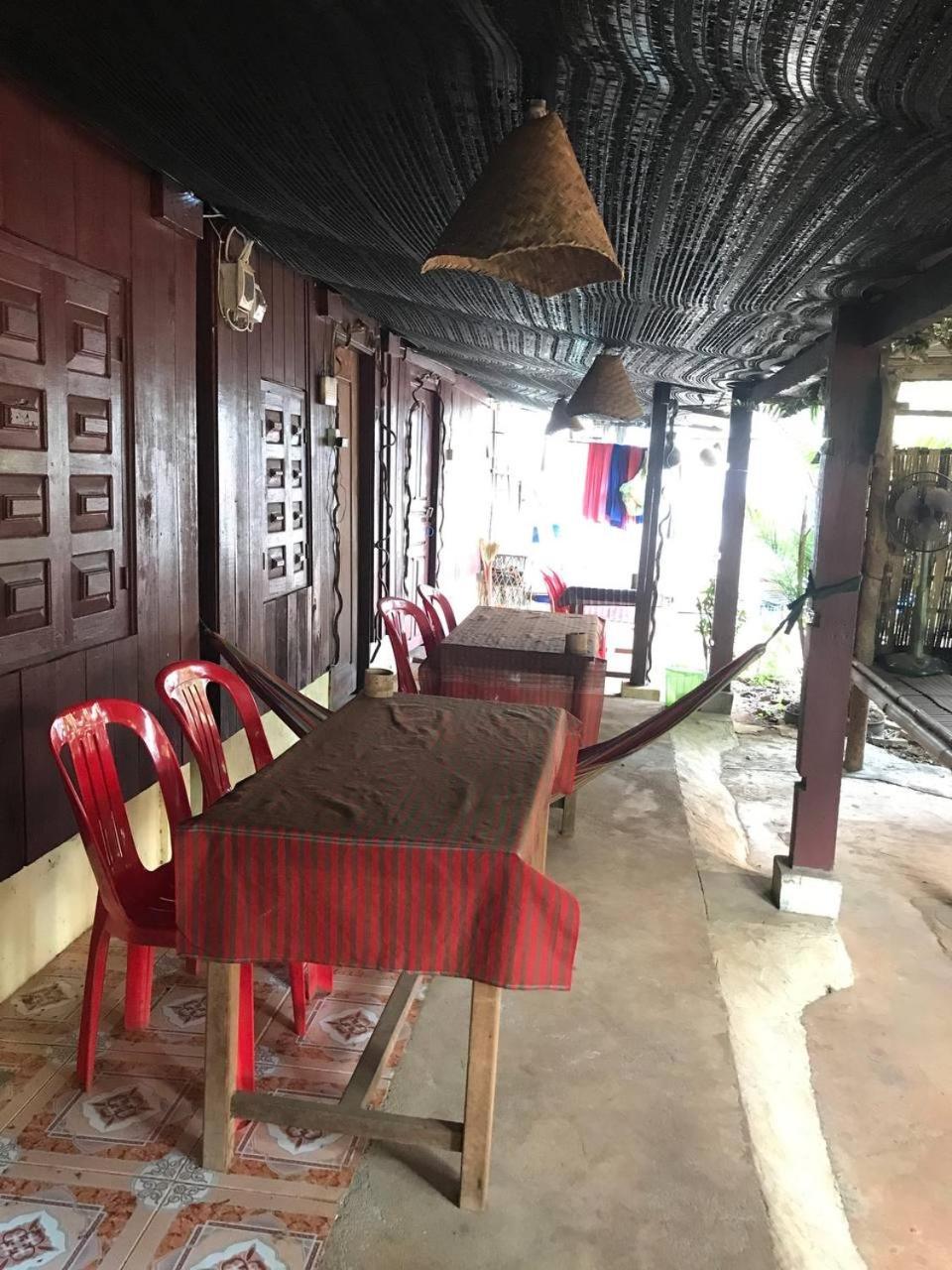 Happy Homestay Banlung & Trekking Екстериор снимка